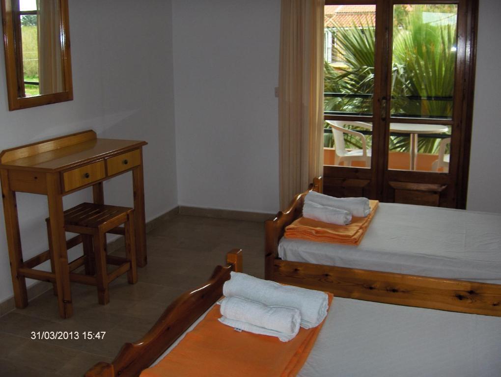 Feakes Apartments Arillas Agiou Georgiou Camera foto