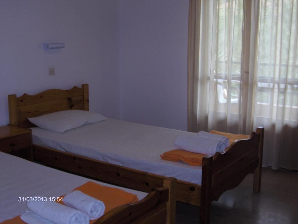 Feakes Apartments Arillas Agiou Georgiou Camera foto